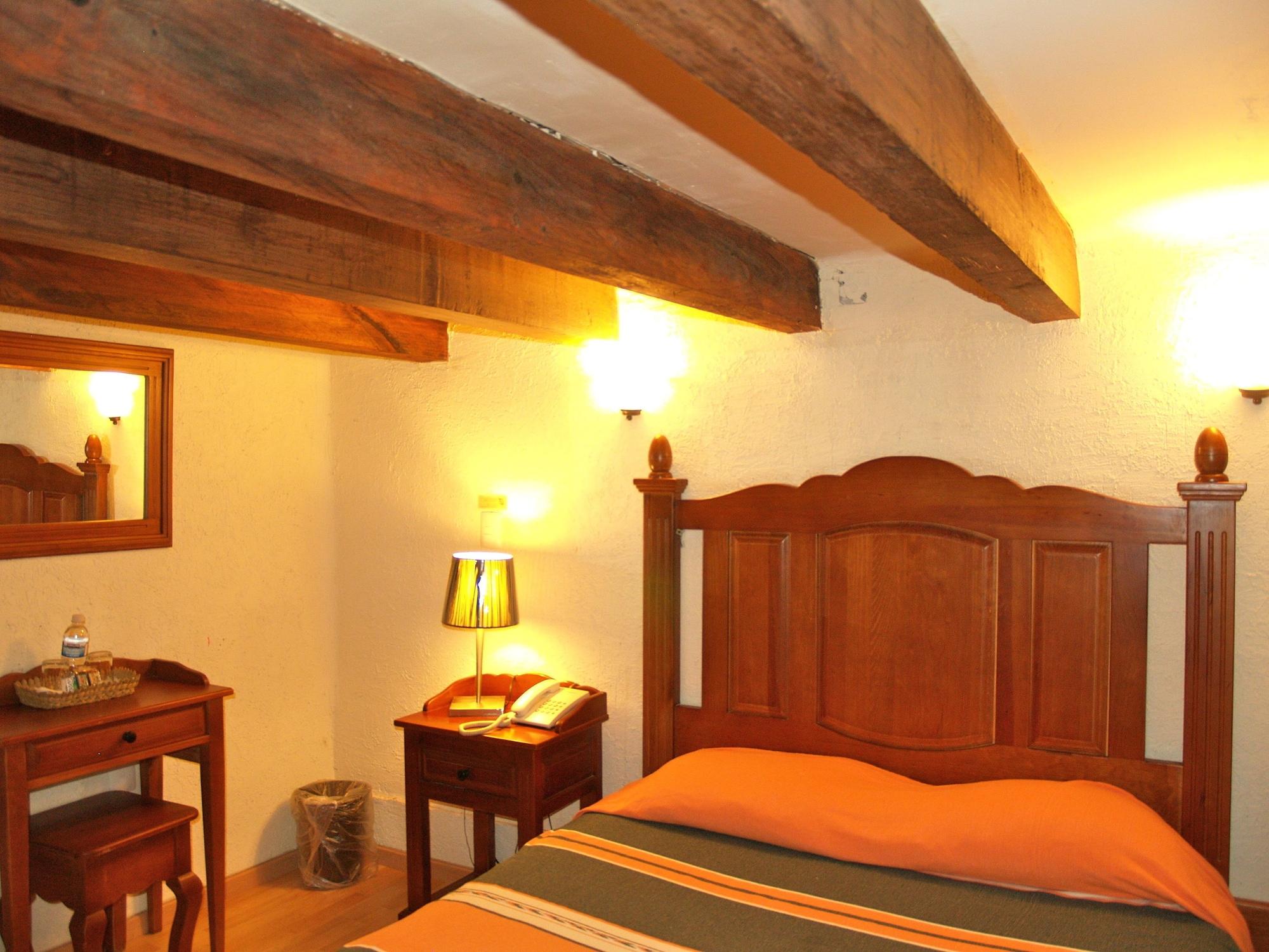 Hotel Refugio Agustino Morelia Buitenkant foto