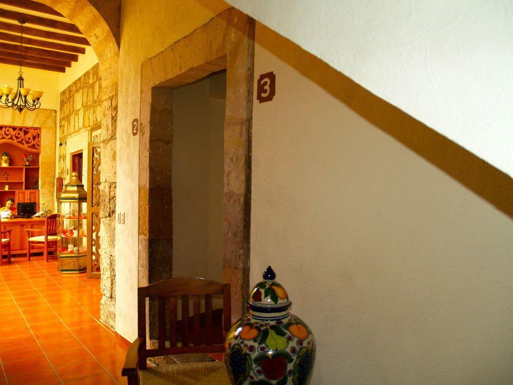 Hotel Refugio Agustino Morelia Buitenkant foto