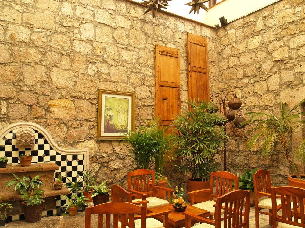 Hotel Refugio Agustino Morelia Buitenkant foto