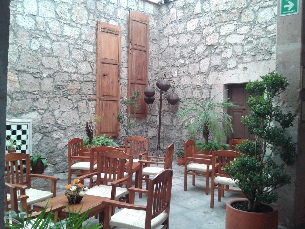 Hotel Refugio Agustino Morelia Buitenkant foto