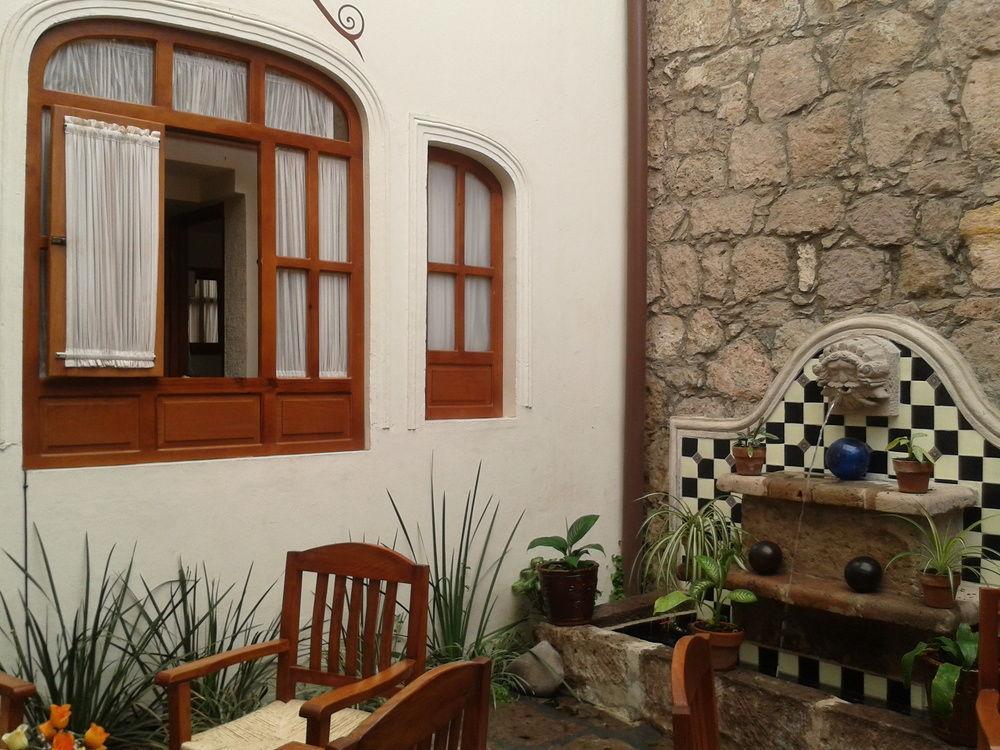 Hotel Refugio Agustino Morelia Buitenkant foto