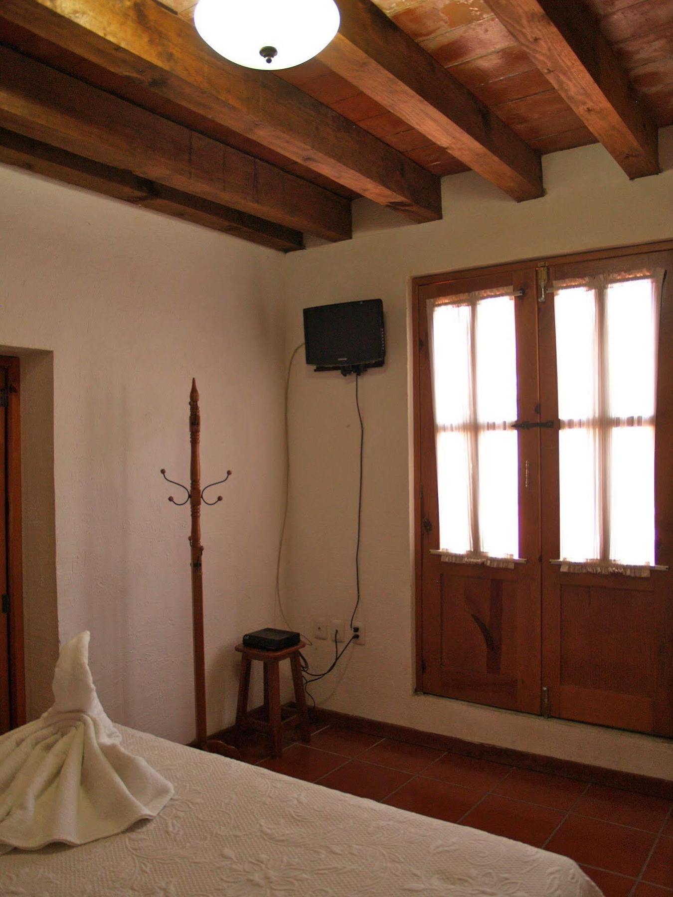 Hotel Refugio Agustino Morelia Buitenkant foto
