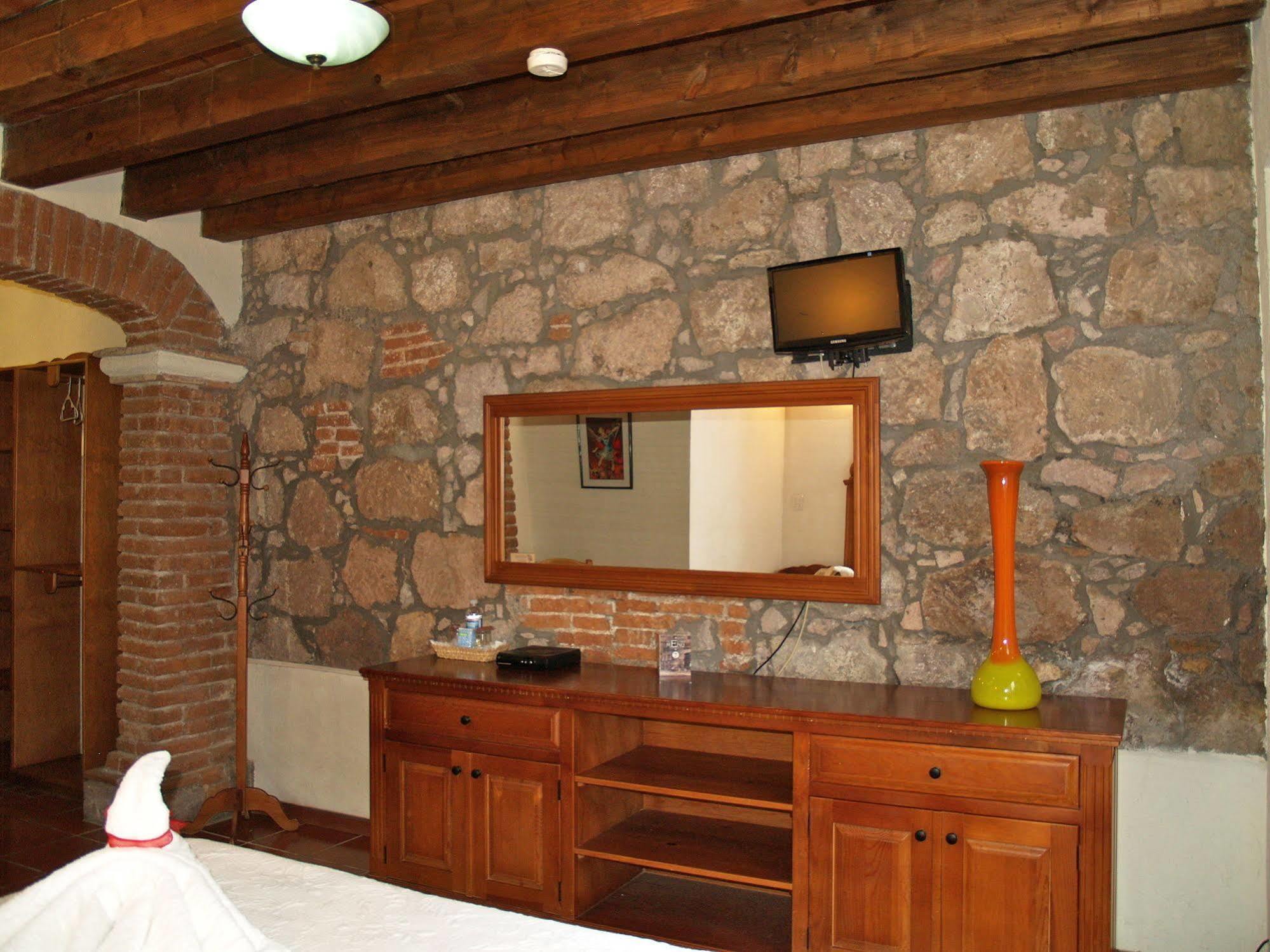 Hotel Refugio Agustino Morelia Buitenkant foto